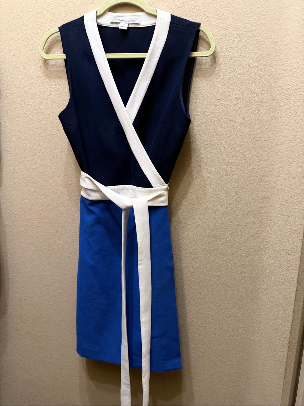 Diane Von Furstenberg Navy and Royal Blue Wrap Midi Dress with White Trim Sz 8